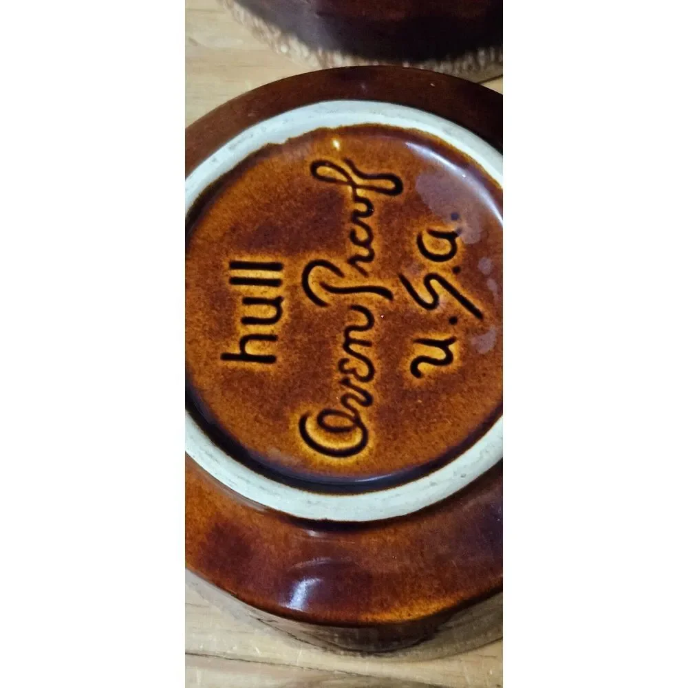 Hull‎ Pottery Oven Proof USA Brown 8.5